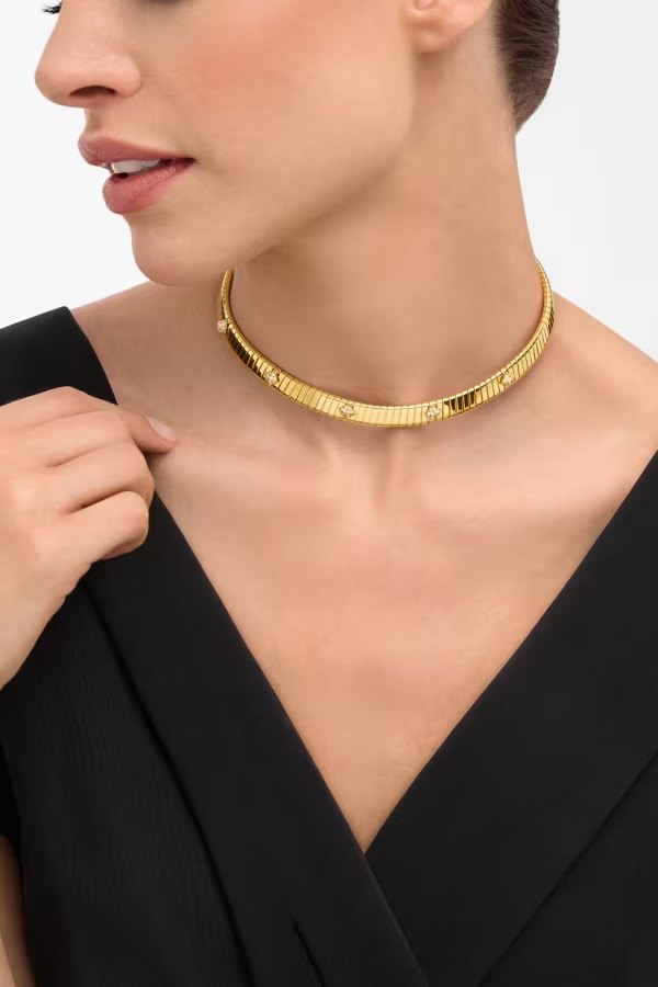 Aurelia Collar